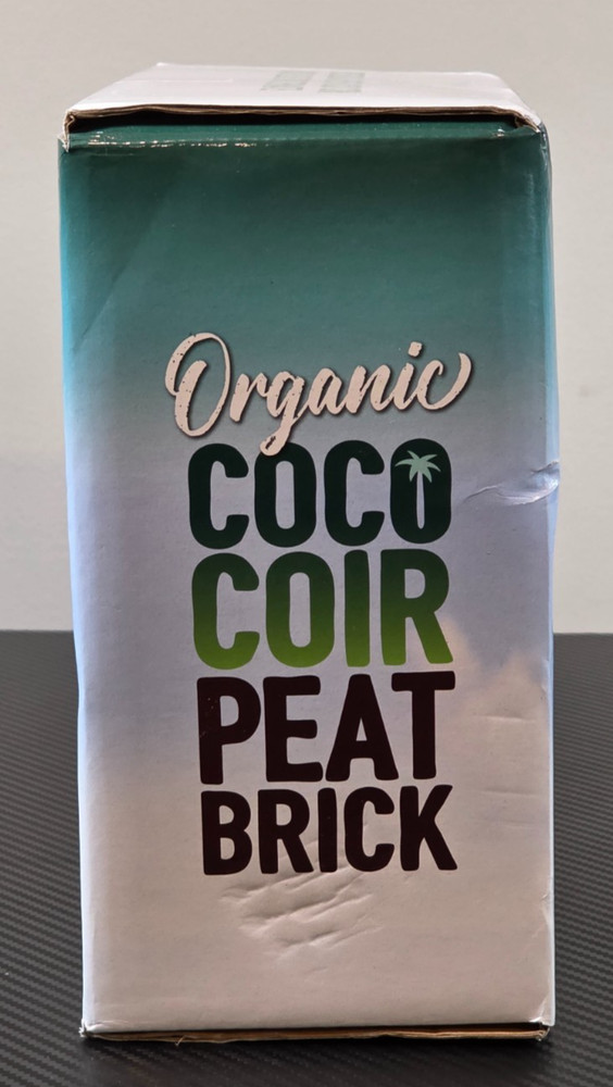 Vivlly Compressed Organic Coco Coir Peat Bricks 5-Pack, Suitable for all Plants