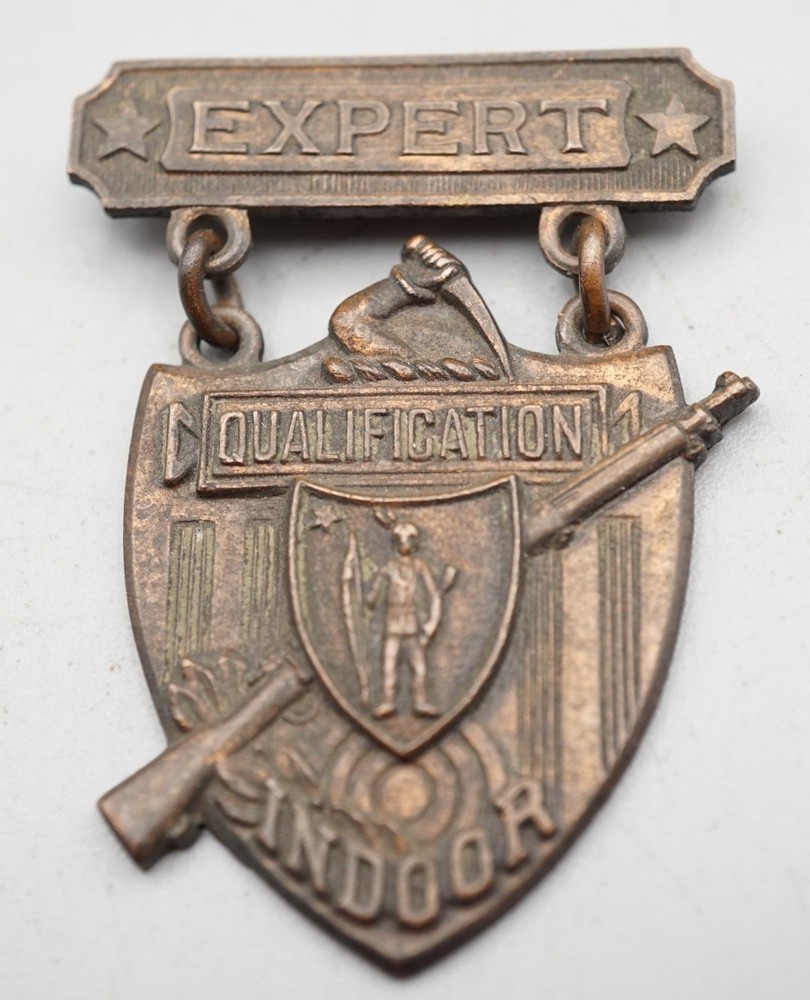 WWI Massachusetts Guard Expert Indoor Qualification Shooting Badge