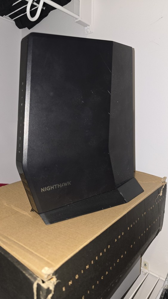 NETGEAR AX2700 Nighthawk AX6 Cable Modem Router Black