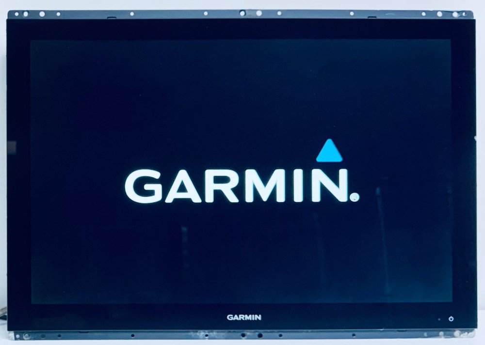 Garmin GPSmap 8624 24" Touchscreen MFD GPS ChartPlotter Display