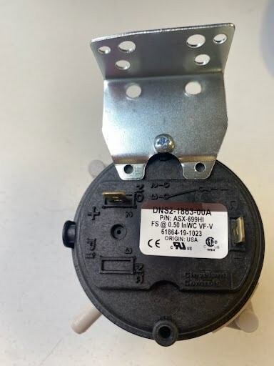 Cleveland Controls 2 Stage Pressure Switch 3.22SK