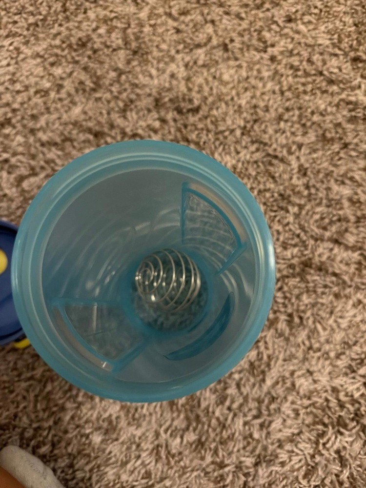 Disney Pixar Finding Nemo Blue Yellow Blender Bottle