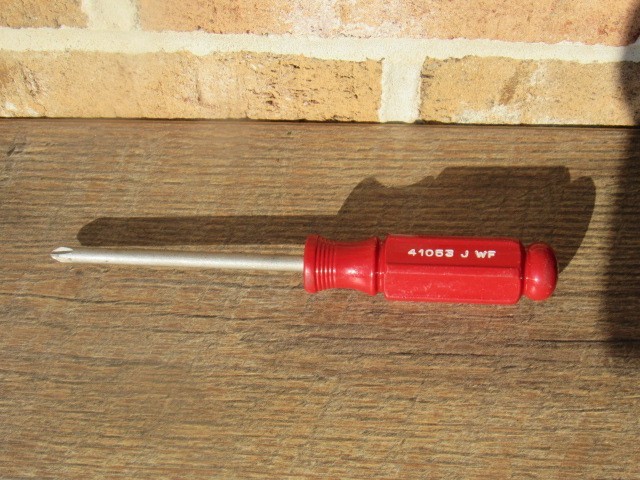 CRAFTSMAN 41053 J WF RED HANDLE #2 PHILLIPS STD HANDLE SCREWDRIVER NICE USED