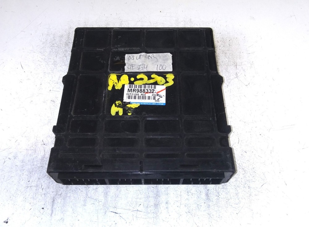 MR988332 Mitsubishi Lancer 2003 ecm ecu computer