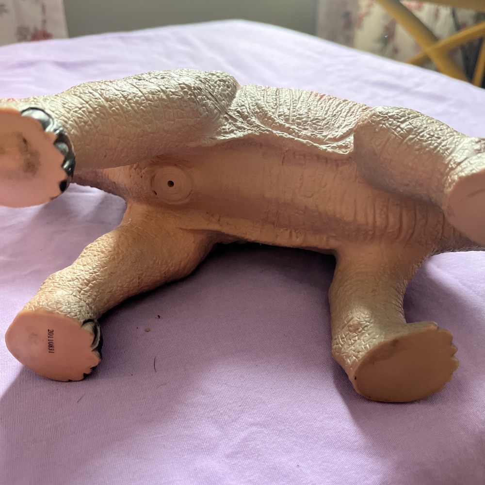 Realistic VTG Stegosaurus 2011 Dinosaur