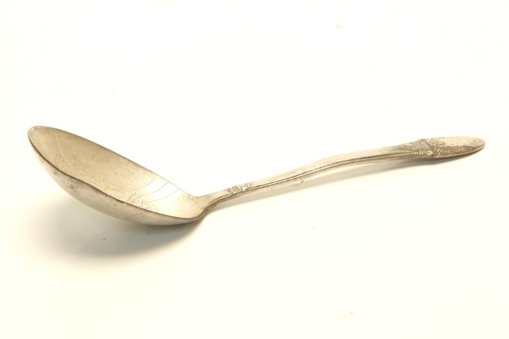 1847 Rogers Bros IS Silver Spoon AA1B