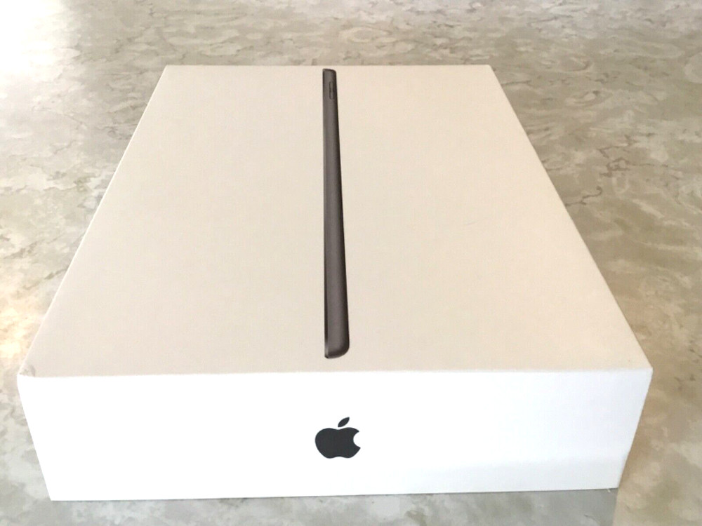 EMPTY Apple iPad 9th Generation 64GB EMPTY BOX & 2 Apple Stickers EMPTY