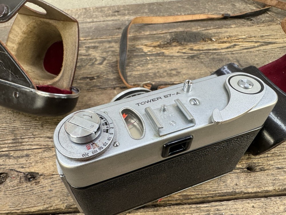 Tower 57-a Vintage Camera And Case