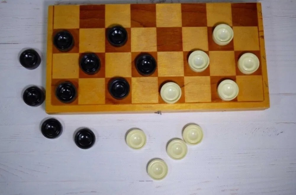 Vintage AUSMA Chess Set Soviet USSR