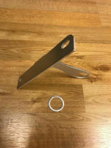 Flat Vertical License Plate Relocation Bracket for Suzuki Boulevard All Years