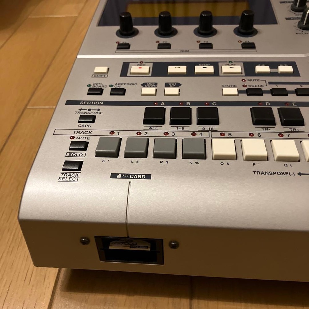 Yamaha RS7000 Music Production Studio Sequencer with Case