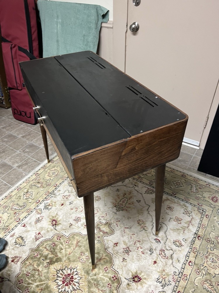 Wurlitzer Electric Piano 120