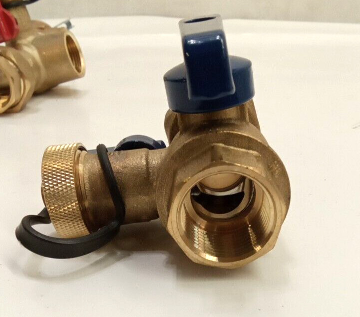 Jones Stephens D05102 3/4" IPS Tankless Water Heater Valve Kit w/Pressure Relief