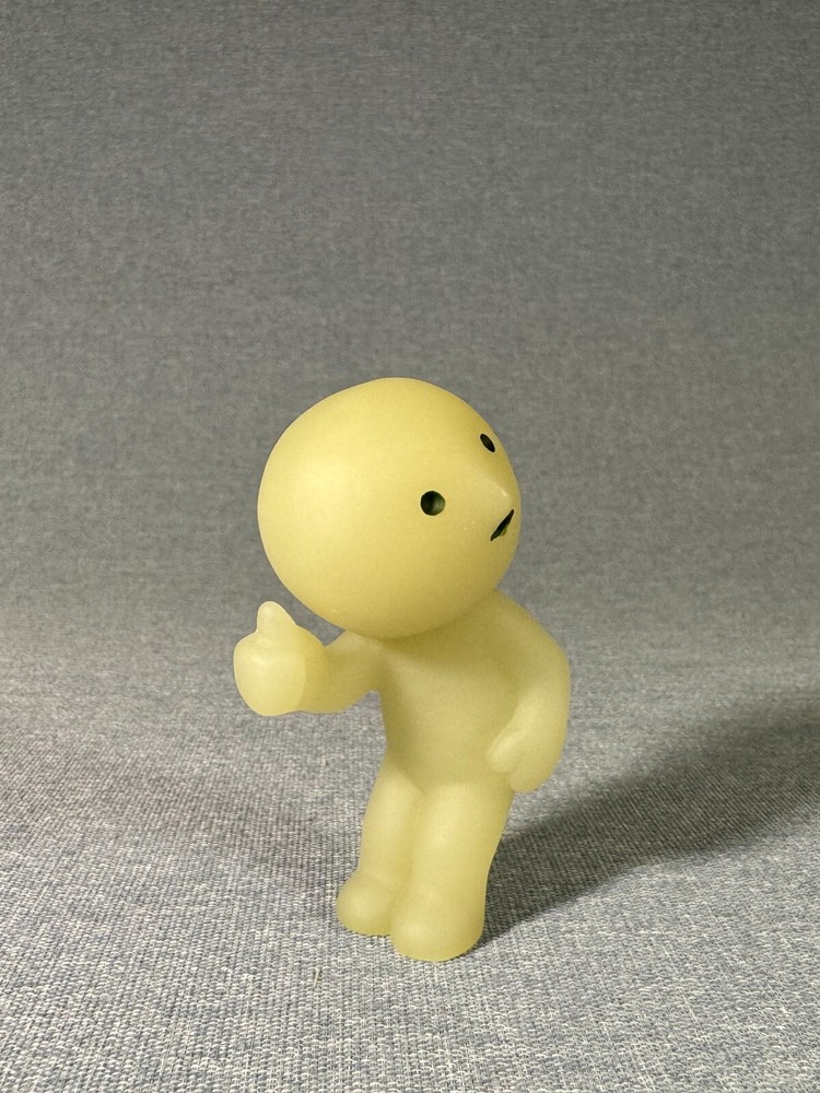 Genuine Smiski @ Work Series Smiski Approving Figure