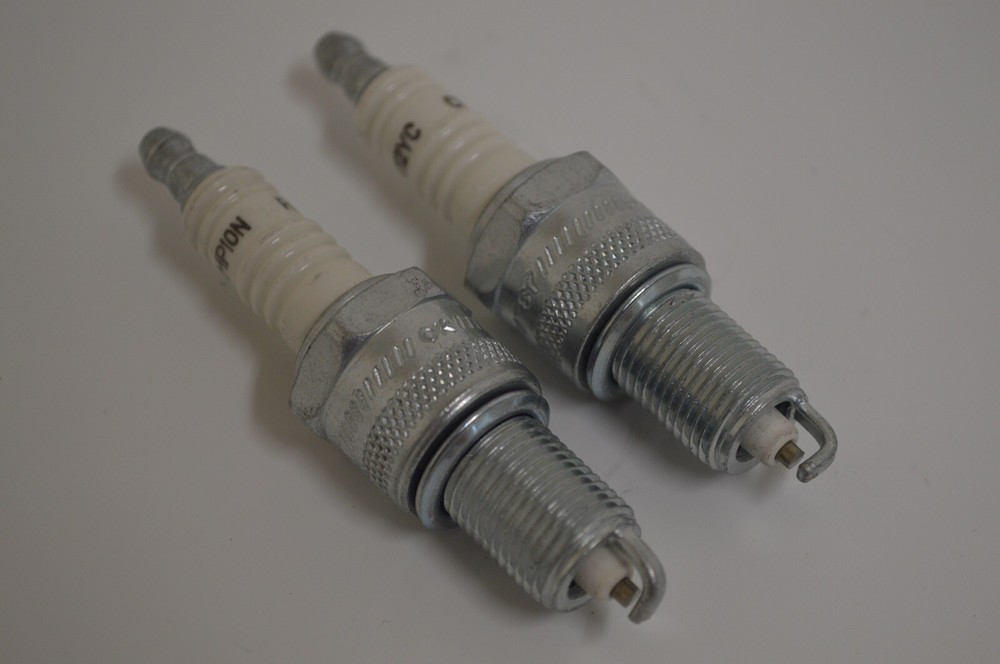 Champion Spark Plug | RN12YC | 404 | 2 Set