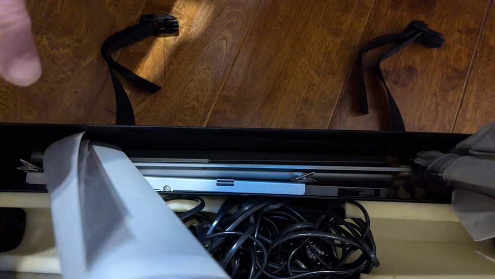 Lowel Light System with Case, Stand and Umbrella