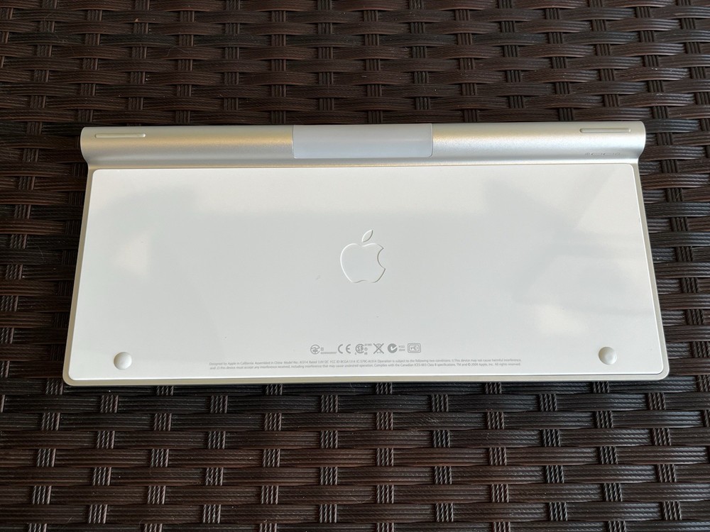 Apple Wireless Keyboard A1314 & Magic Mouse A1296 – Bluetooth Mac Bundle Set