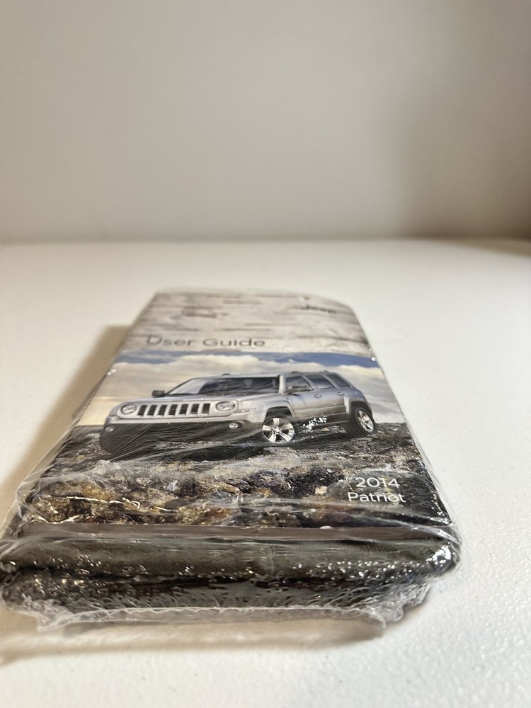 2011 Jeep Patriot Owner's Manual Set