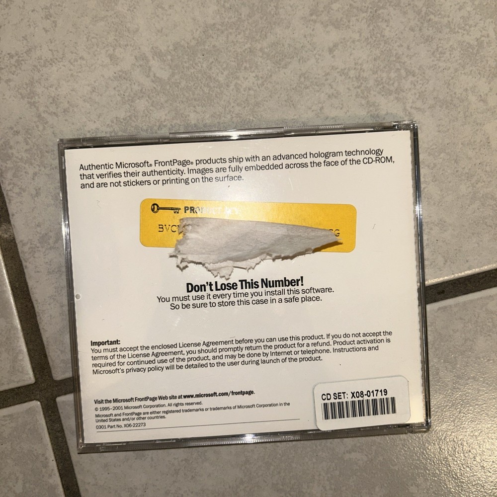 Microsoft Front Page 2002 CD-ROM Software/ Windows Web Site Creation/product Key