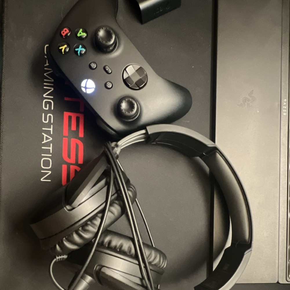 Microsoft Xbox Series X Bundle w/ Turtle Beach Headset, Controller