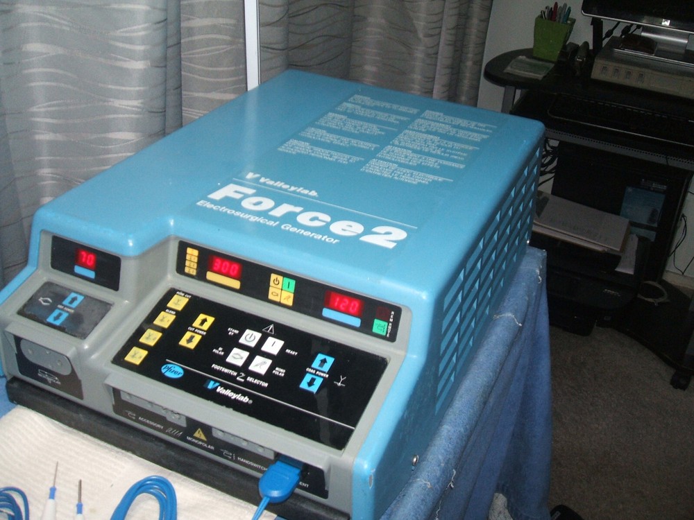 Valleylab Force 2 ESU, Pt. Ready, Nice/Clean/In Great Working Condition, Cert'd