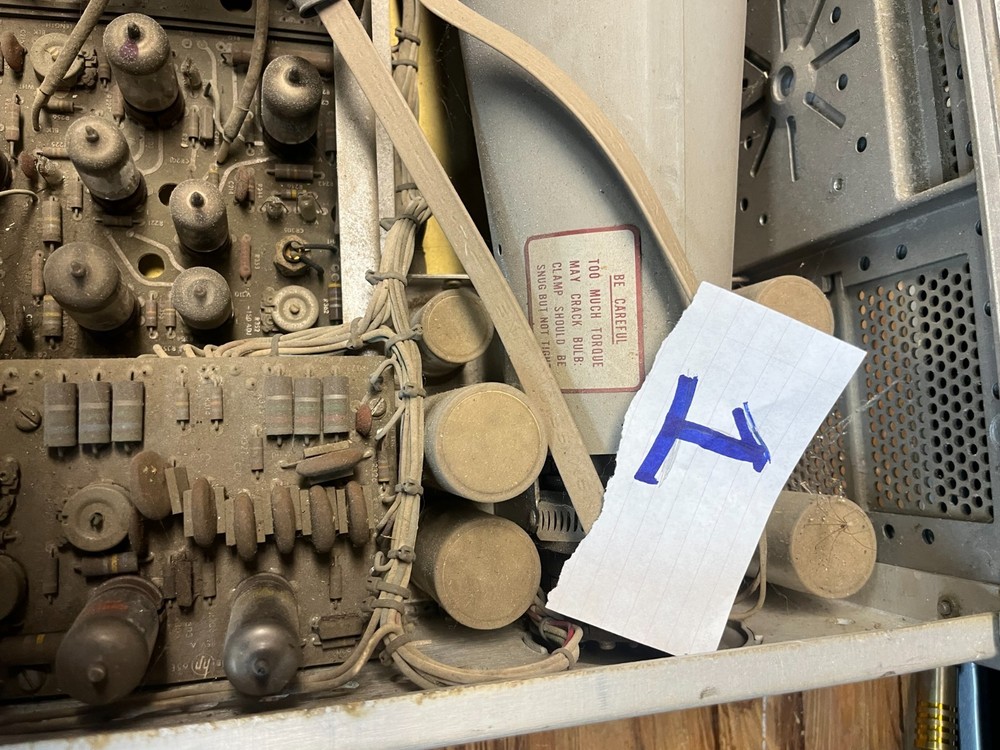 HP Hewlett-Packard Oscilloscope Model 120B - Powers on but untested.