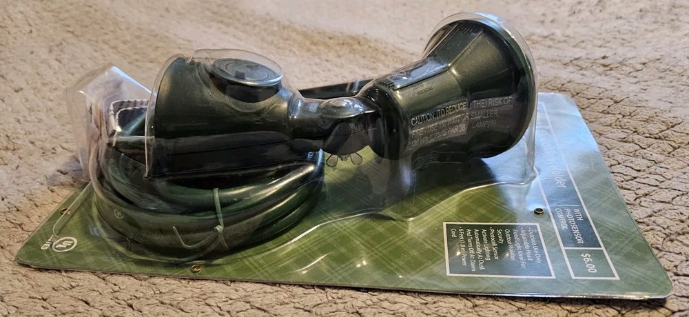 Holiday Time Floodlight Holder Green