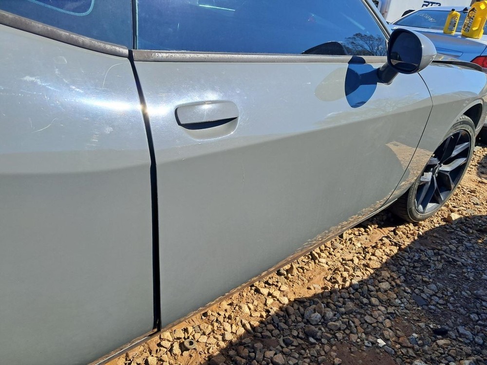 CHALLENGE 2019 Glove Box 4850429