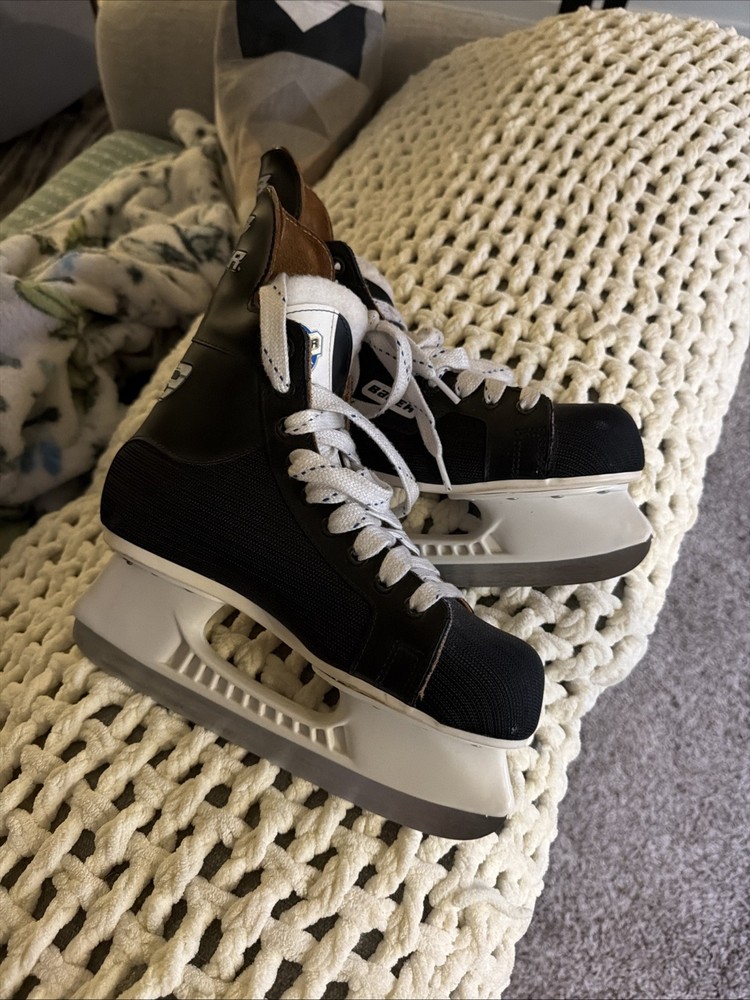 Ice Skates Bauer 50 Impact Size Medium