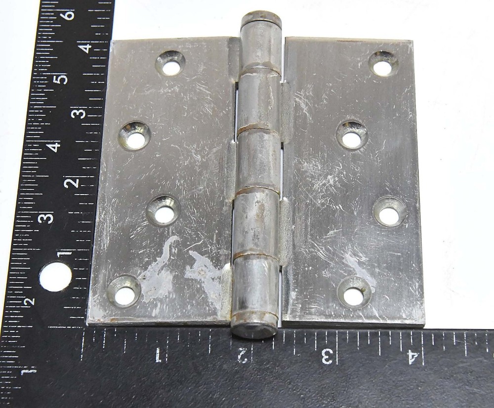 2 METAL HINGES 4 X 4