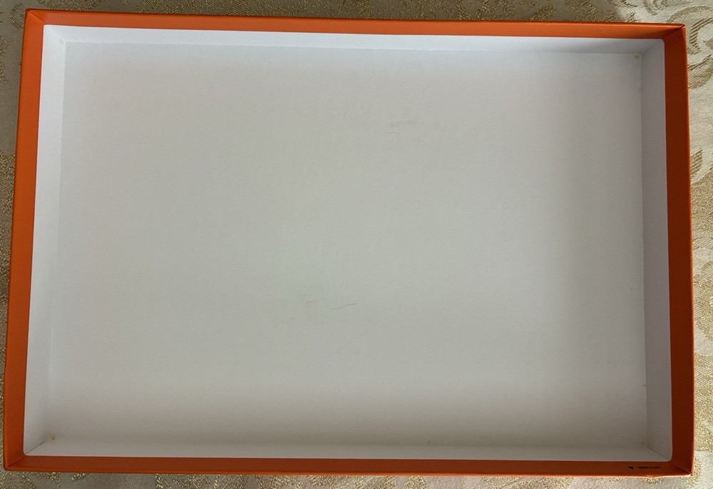 Authentic HERMES Empty Storage Box W/Tissue 12" x 8” x 4.5” 070 BIS