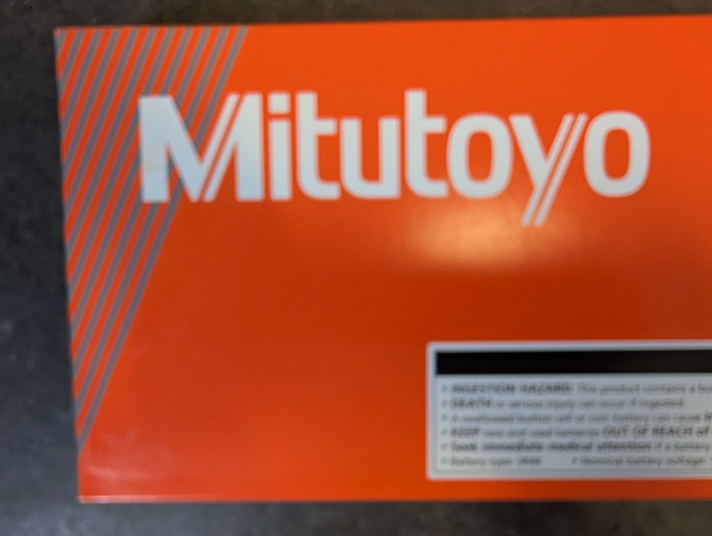 NEW Genuine Mitutoyo Digital Calipers 8 Inch