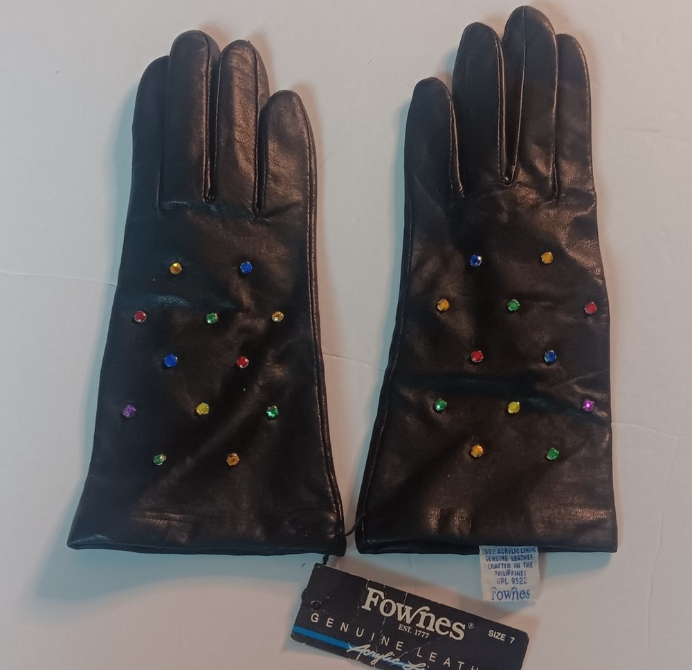 Fowne's Women's Gemstone Leather Gloves, Medium-7, Black.