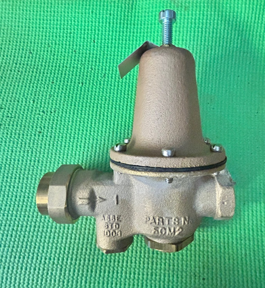 Watts Performance Water Pressure Regulator 1U5B LP STD