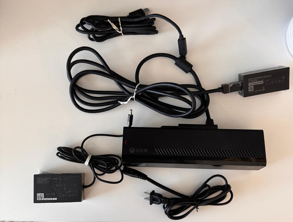 Xbox Kinect Sensor Used Excellent Condition Original Box Xbox Motion Camera