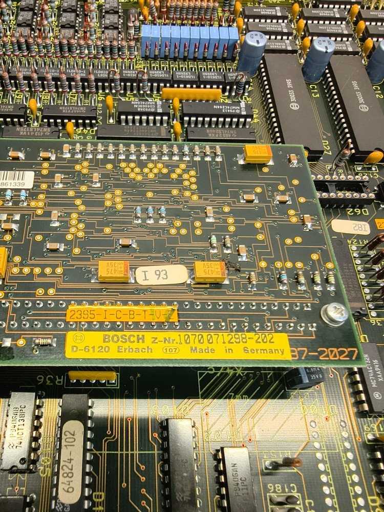 BOSCH 1070063897-106 PLC BOARD