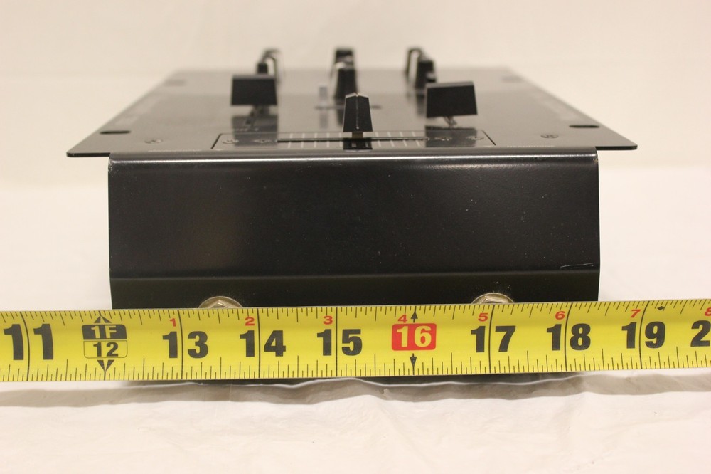 Numark DM950 DJ Mixer Phono Preamp G2