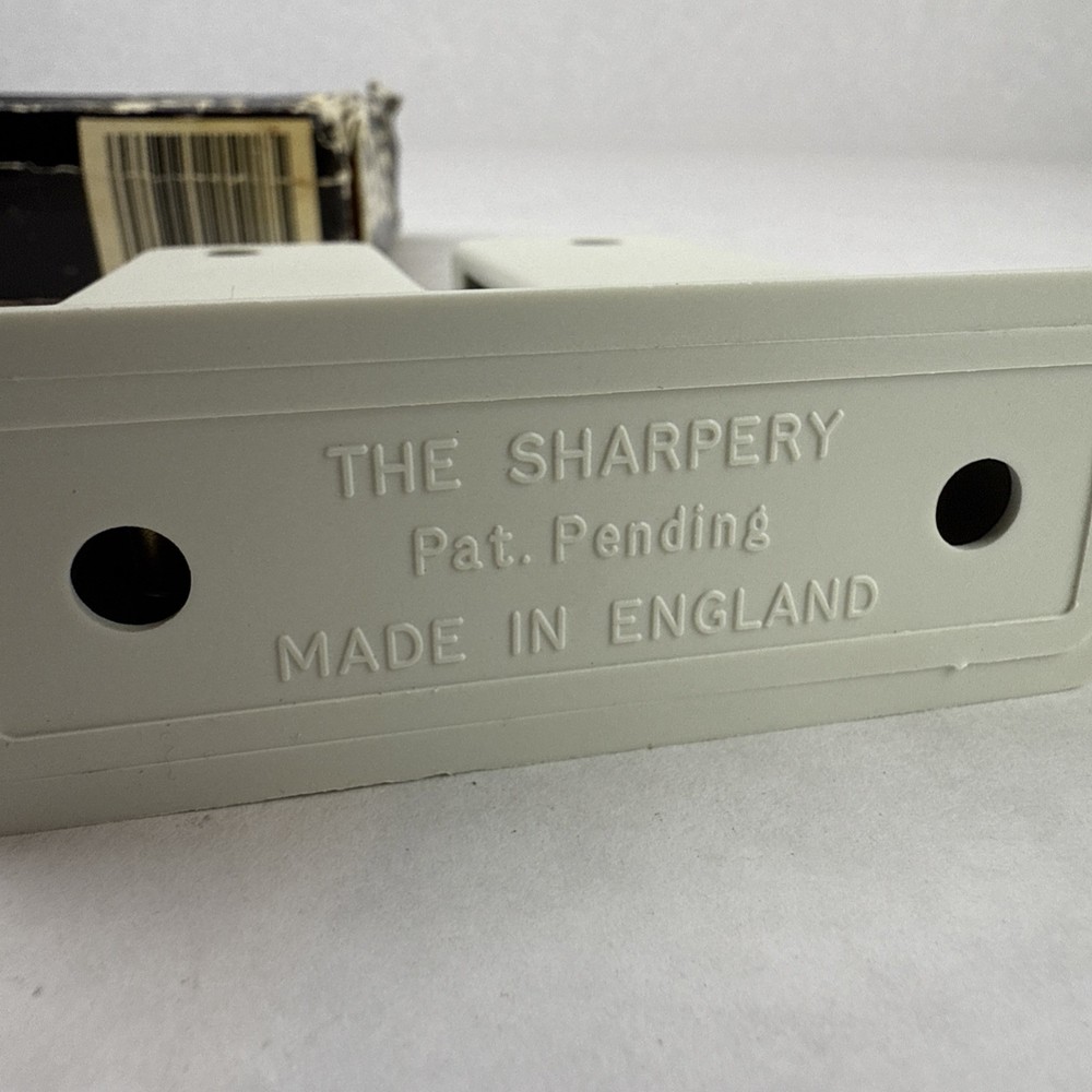 The Sharpery Chantry Pull Thru Knife Sharpener Handheld White With Instructions