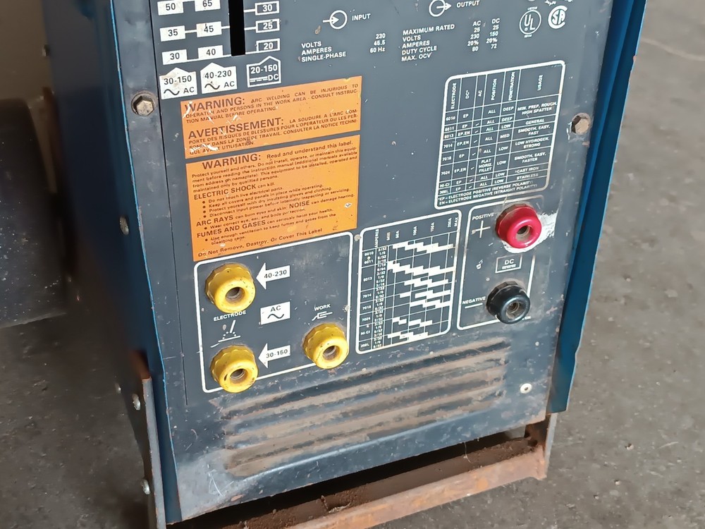 Miller Thunder Bolt Constant Current AC/DC Arc Welding Power Source 230V 45.5A