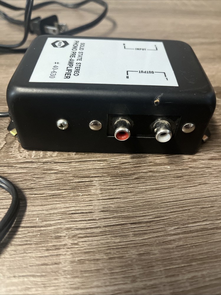 MCM Solid State Stereo Phono Pre-Amplifier model 40-630