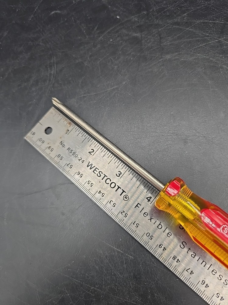 Stanley 65-321 Phillips Head Screwdriver 1PT 7¼" Long