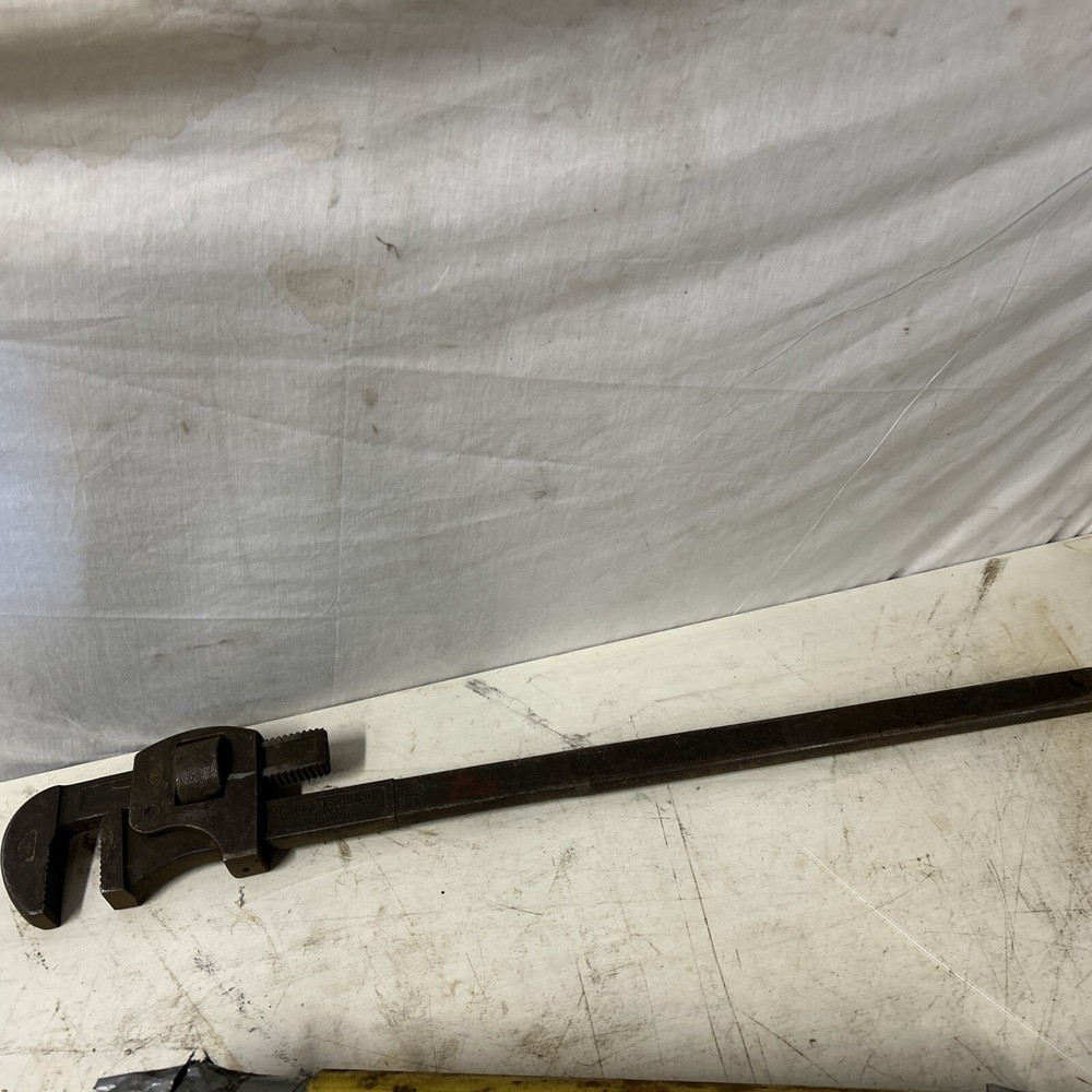 36” Pipe Wrench, Improved Stillson 36 Vintage Pipe Wrench