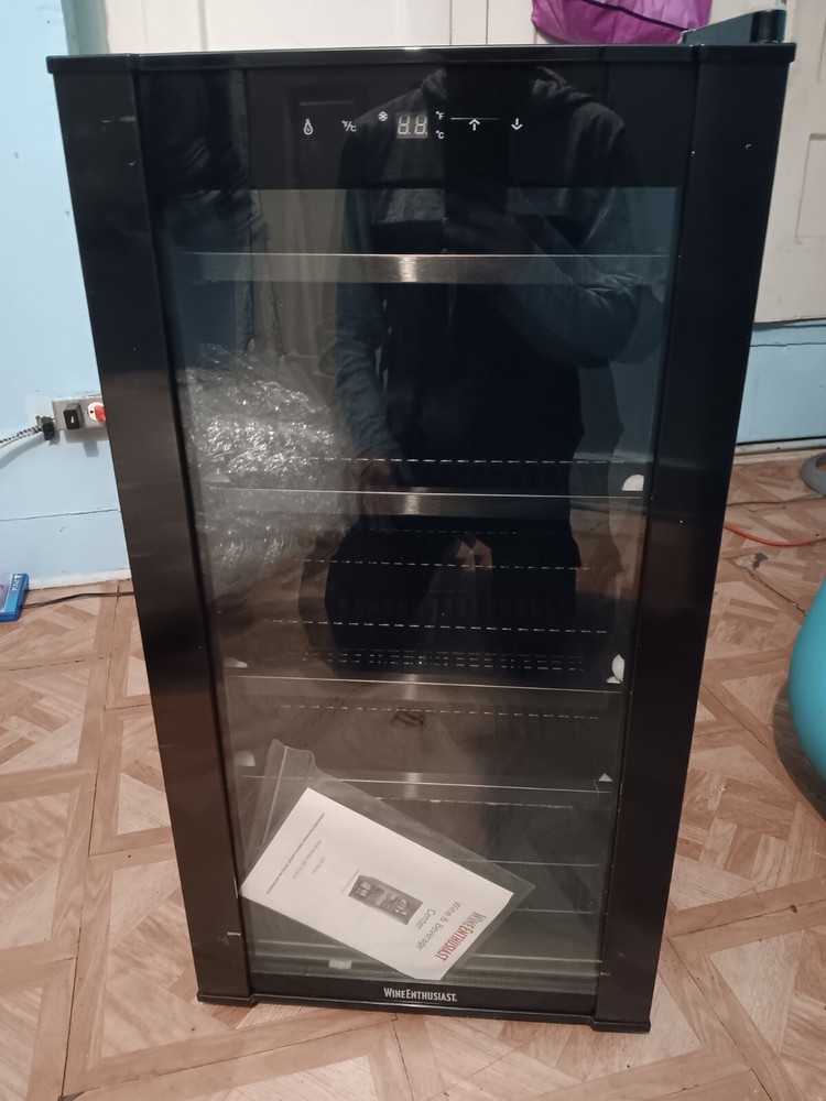 Wine Enthusiast Compressor