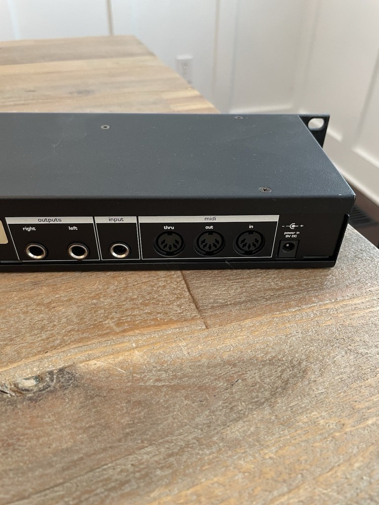 Novation A-Station Polyphonic Synthesizer Rackmount Sound Module NICE FREE SHIP!