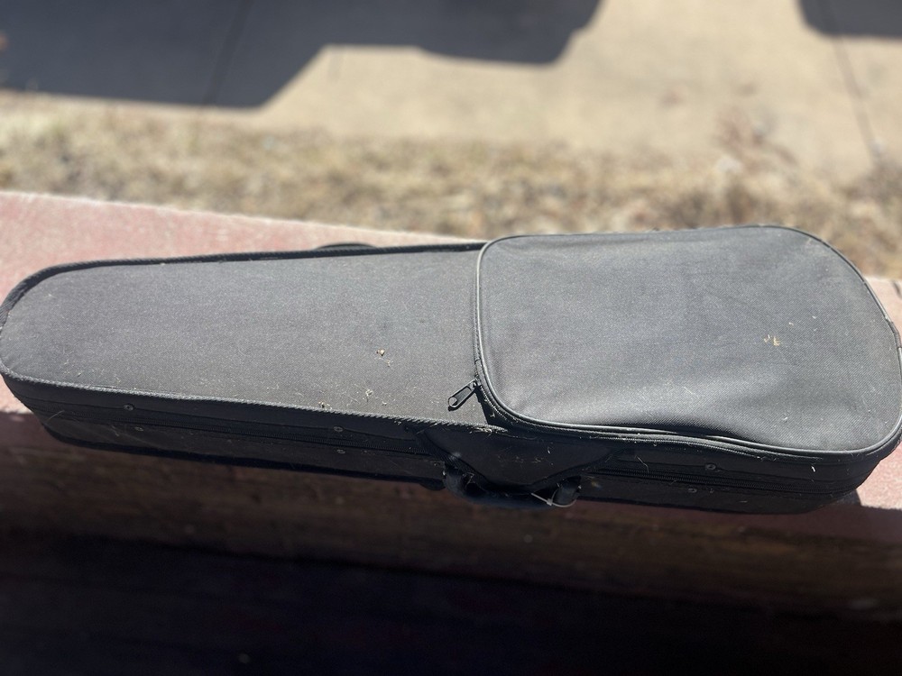 Student Violin 4/4 Size with Case Unbranded