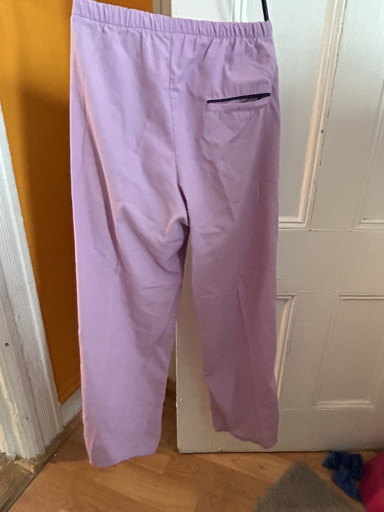 womens scrub set size small