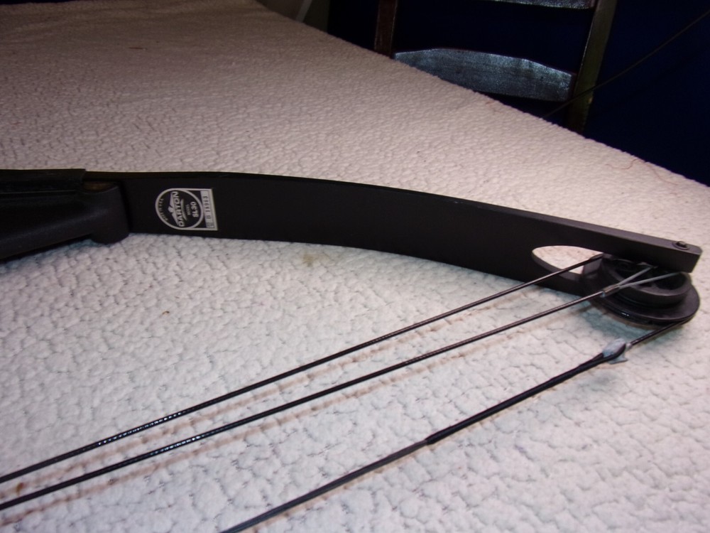 Darton SL30 Right Hand Compound Bow Very good
