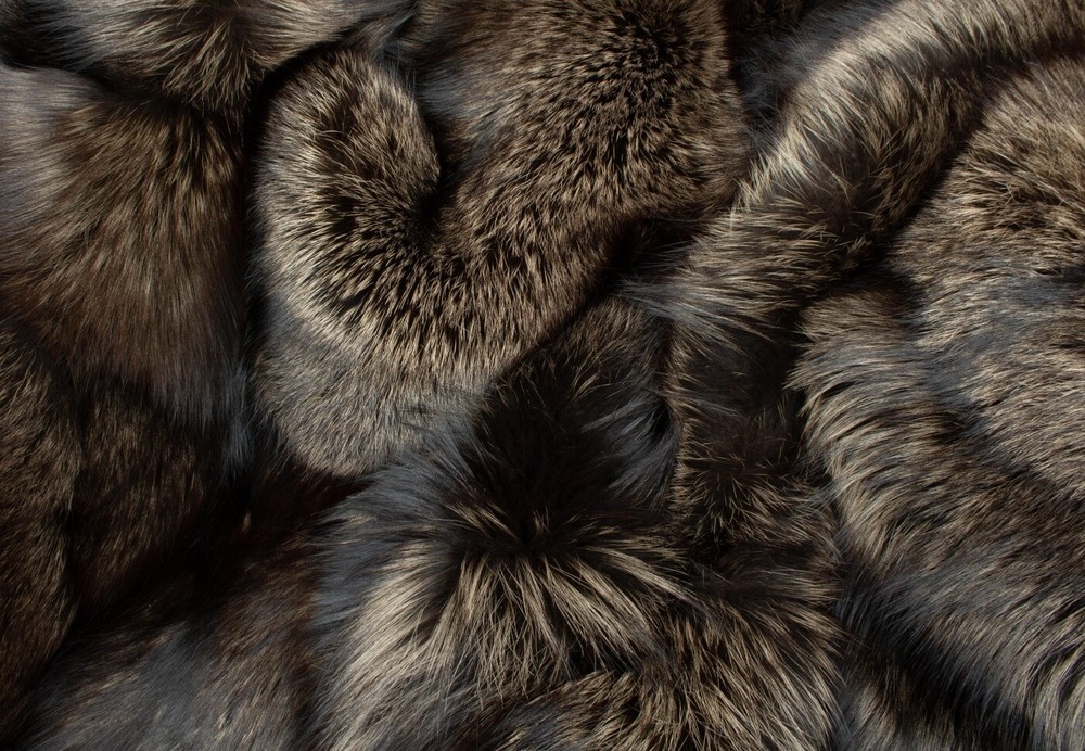 3731 Patchwork Fur Blanket made with Silver Foxes in gray-brown Pelt Throw