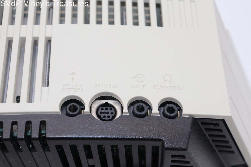 Bose Wave Music System – Pre-owned, Powers On, Missing Remote