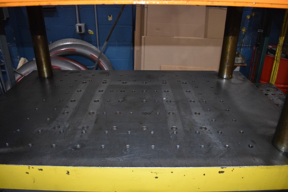 40 Ton HSI Hydraulic 4 Post Press